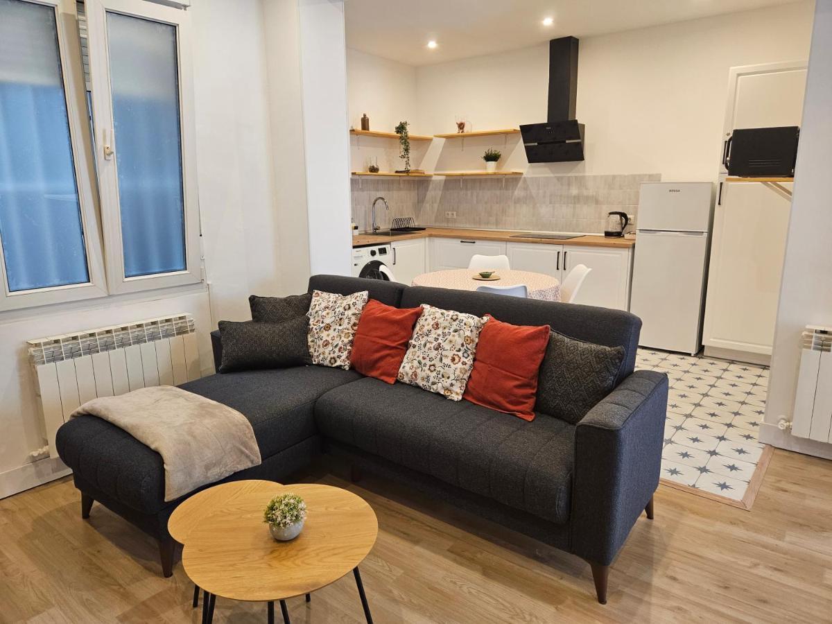 Apartamento บิลเบา ภายนอก รูปภาพ